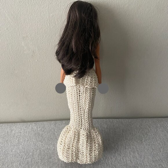 Handmade Crochet Cream Off White Top + Skirt Outfit for 29cm Doll 2-Piece Set - Picture 7 of 13